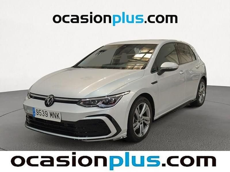Plateado Usado 2024 VW Golf VIII R-line Utilitario | 29.446 € (Precio justo) - Imagen 1/4