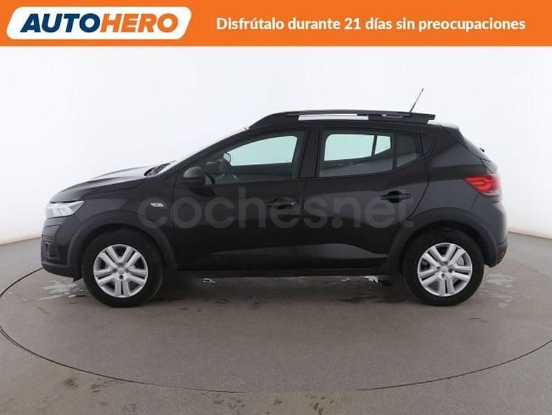Usado Dacia Sandero Essentiel 91 CV (66 kW) 2023 Negro Utilitario