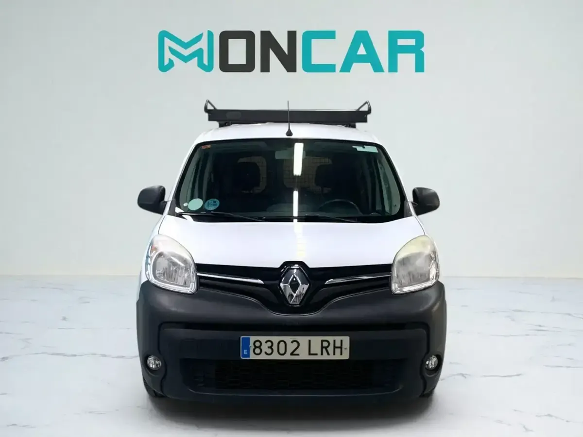 Usado Renault Kangoo 80 CV (58 kW) 2021 Blanco Monovolumen