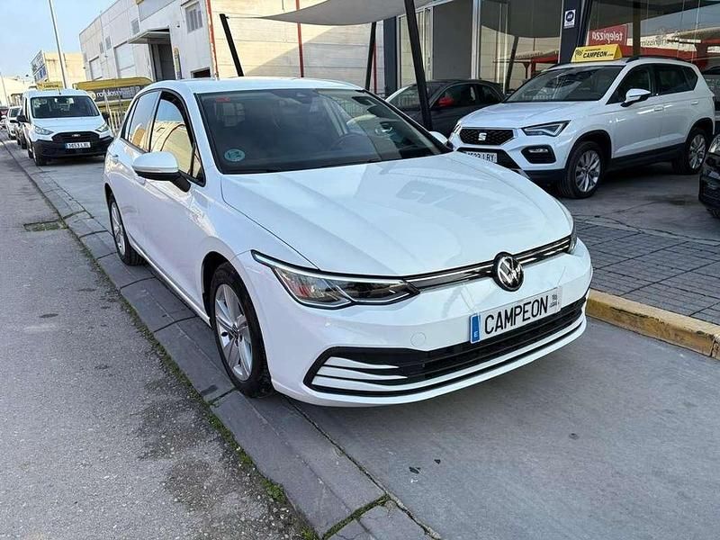 Usado VW Golf VIII 116 CV (85 kW) 2021 Blanco Utilitario