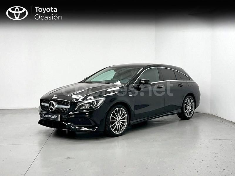 Negro Usado 2019 Mercedes CLA200 Shooting Brake Familiar | 22.500 € (Super precio) - Imagen 1/4
