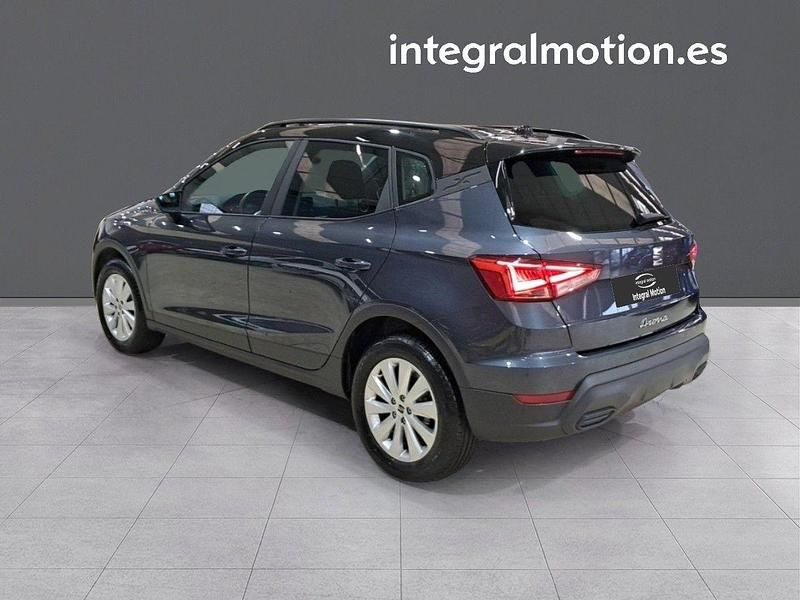 Usado Seat Arona Style 115 CV (84 kW) 2025 Negro SUV