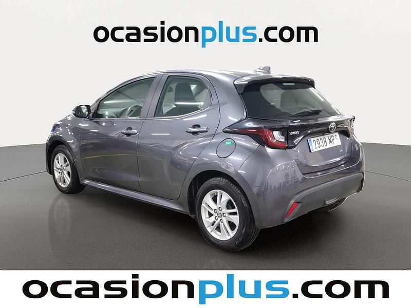 Usado Toyota Yaris Edition 125 CV (91 kW) 2024 Gris Utilitario
