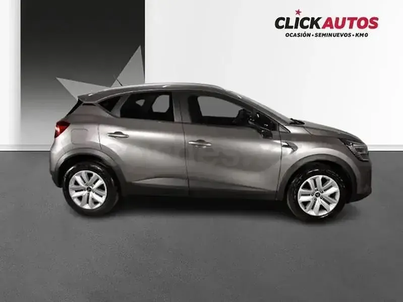 Usado Mitsubishi ASX Motion 91 CV (66 kW) 2024 Gris / plata SUV