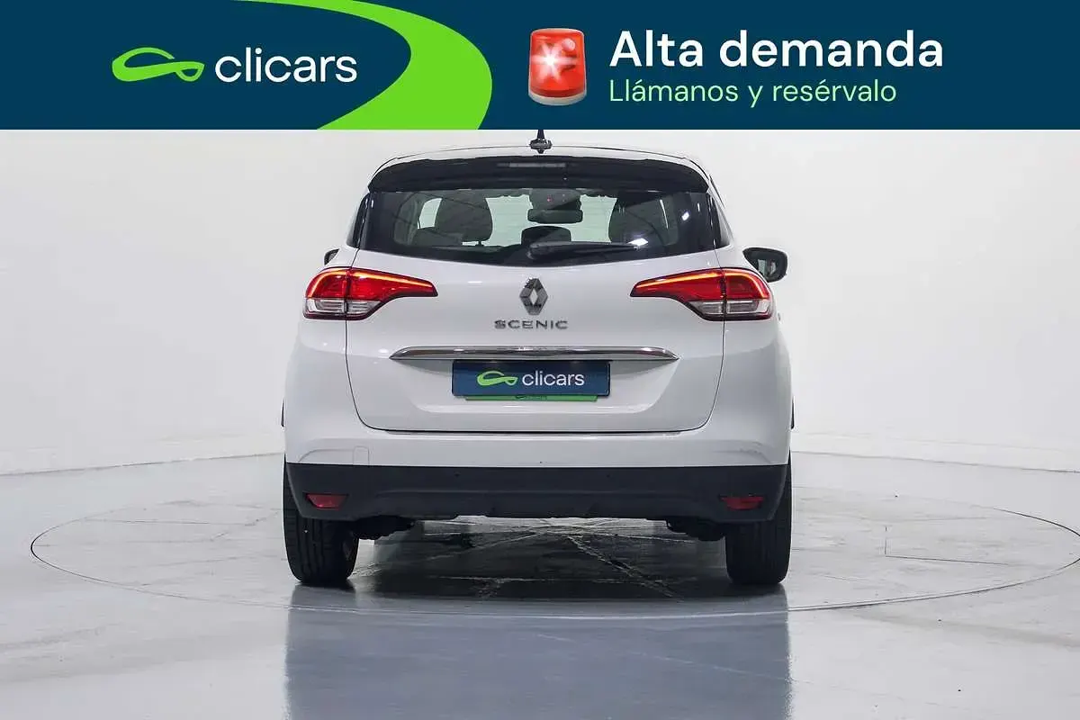 Usado Renault Scenic E-Tech Collection 131 CV (96 kW) 2017 Blanco Monovolumen
