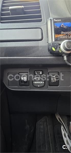 Azul Usado 2010 Toyota Auris Berlina | 4600 € (Buen precio) - Imagen 1/4