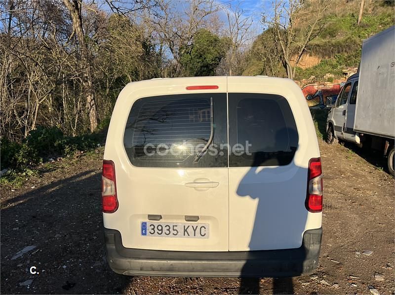 Usado Citroën Berlingo 102 CV (75 kW) 2019 Blanco Monovolumen