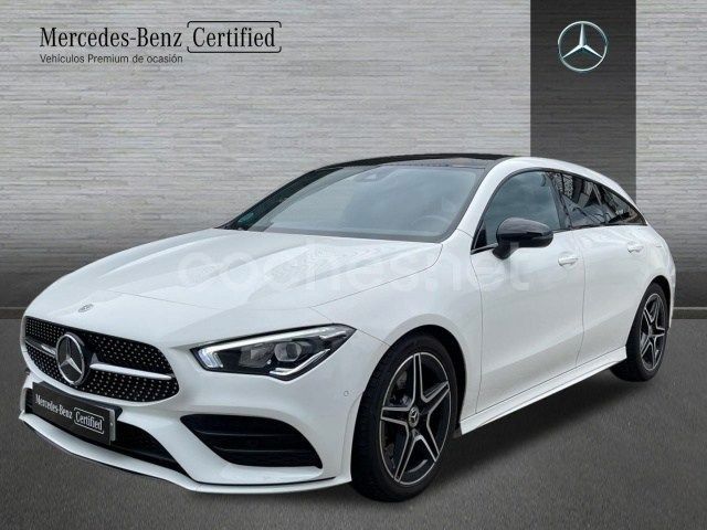 Blanco Usado 2022 Mercedes CLA200 Shooting Brake Familiar | 35.500 € (Caro) - Imagen 1/4