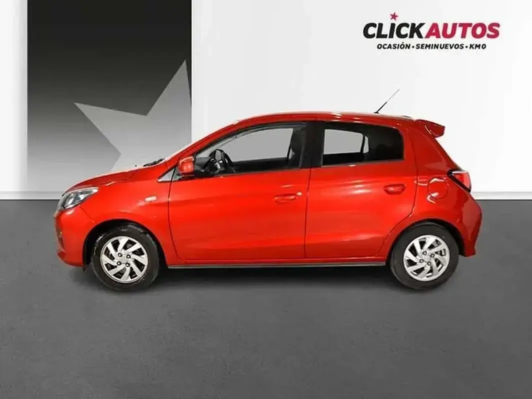 Usado Mitsubishi Space Star Motion 71 CV (52 kW) 2024 Rojo Utilitario