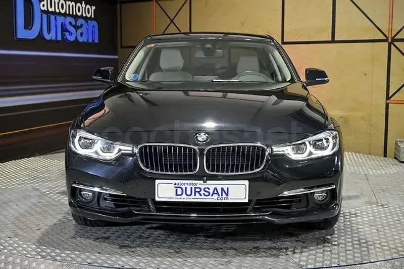 Usado BMW 330e 292 CV (214 kW) 2019 Negro Berlina