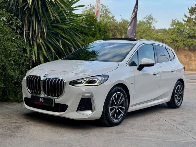 Blanco Usado 2024 BMW 218 Active Tourer Sport Line Monovolumen | 31.900 € (Precio justo) - Imagen 1/4