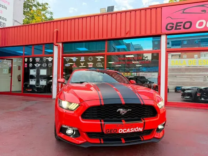 Usado Ford Mustang 310 CV (228 kW) 2016 Naranja Coupe