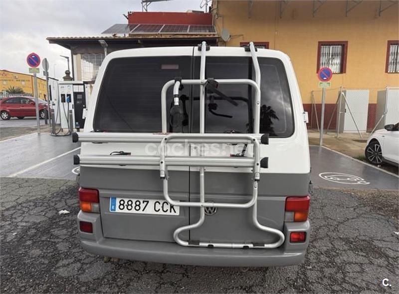 Usado VW Transporter 68 CV (50 kW) 2002 Gris / plata Van