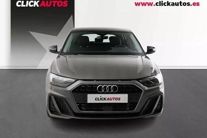 Usado Audi A1 S-Line 116 CV (85 kW) 2025 Rojo Utilitario