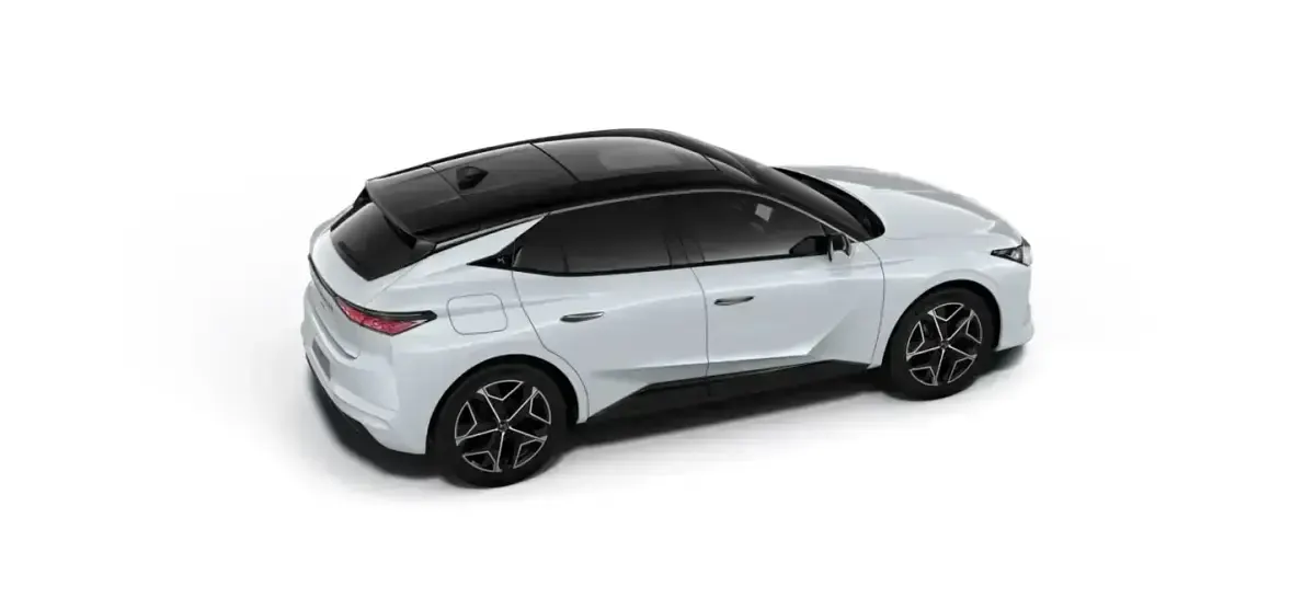 Nuevo DS Automobiles DS4 145 CV (106 kW) 2026 Blanco Berlina