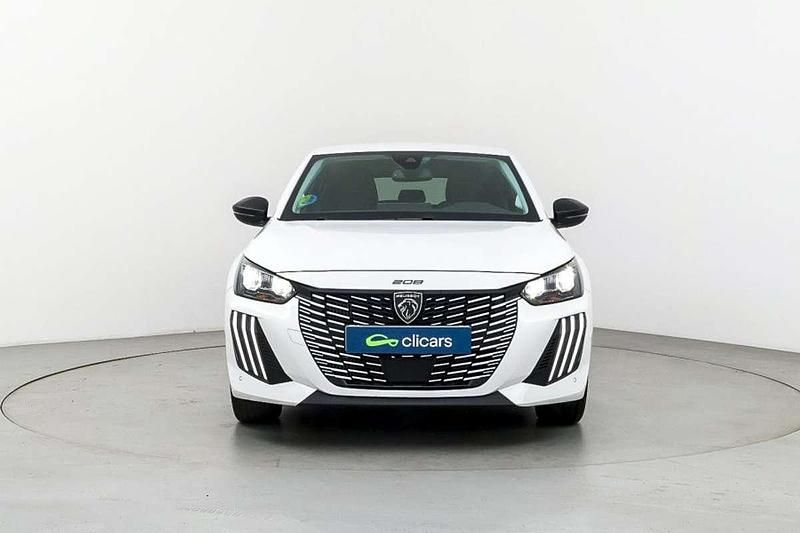 Usado Peugeot 208 Allure 101 CV (74 kW) 2025 Blanco Utilitario