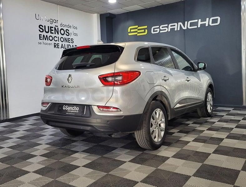 Usado Renault Kadjar LIMITED 115 CV (84 kW) 2021 Gris / plata SUV