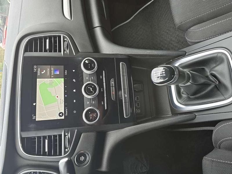 Usado Renault Mégane IV Business 116 CV (85 kW) 2021 Blanco Utilitario