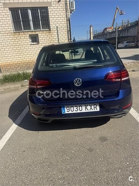 Usado VW Golf VII Advance 115 CV (84 kW) 2019 Azul Familiar