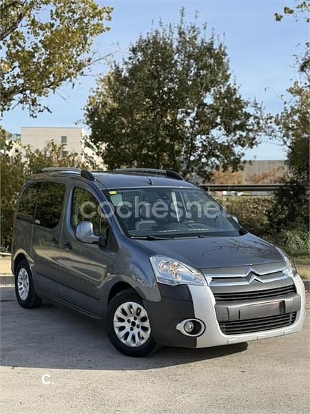 Gris / plata Usado 2012 Citroën Berlingo XTR Monovolumen | 6990 € (Super precio) - Imagen 1/4