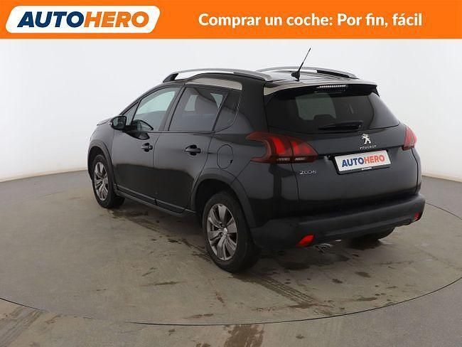 Usado Peugeot 2008 Signature Sky 82 CV (60 kW) 2019 Negro SUV