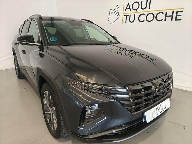 Usado Hyundai Tucson 150 CV (110 kW) 2021 Gris / plata SUV