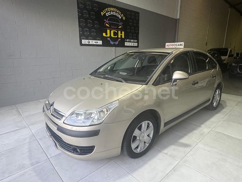 Usado Citroën C4 110 CV (80 kW) 2007 Beige Berlina