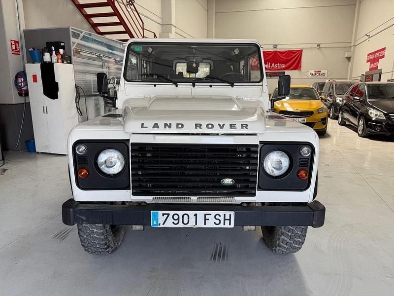 Usado Land Rover Defender SE 122 HP (89 kW) 2007 Branco SUV