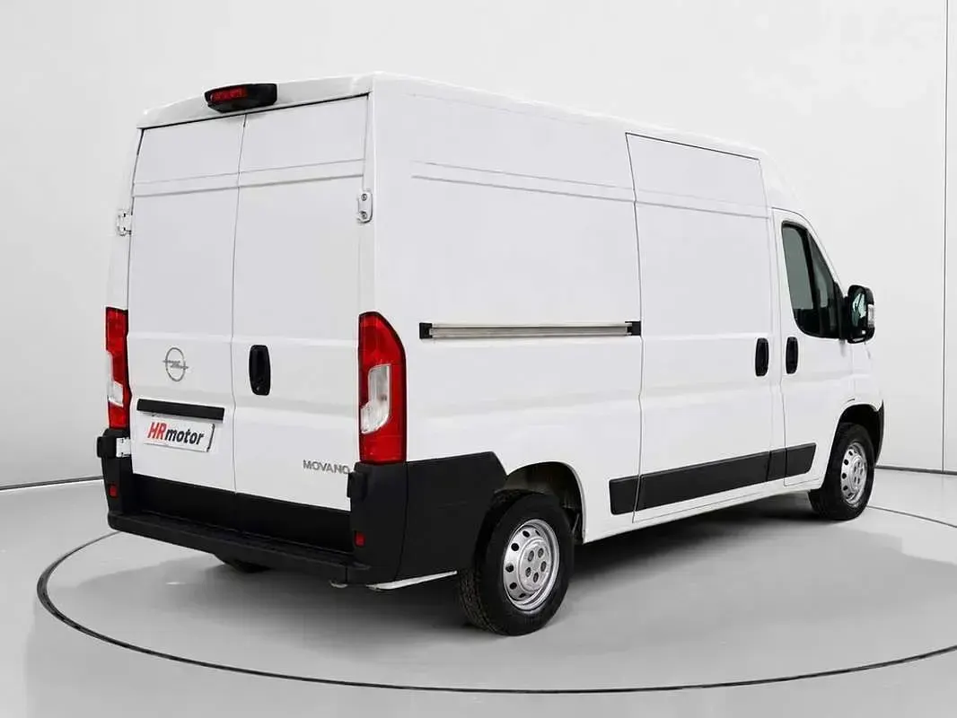 Usado Opel Movano 140 CV (102 kW) 2022 Blanco Van