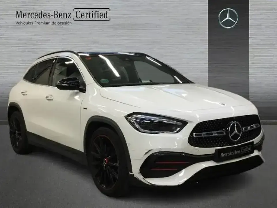 Käytetty Mercedes GLA200 Edition 1 150 HP (110 kW) 2021 Valkoinen Katumaasturi