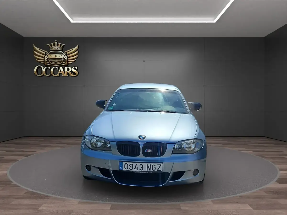 Usado BMW 120 Sport Line 170 CV (125 kW) 2010 Azul Utilitario