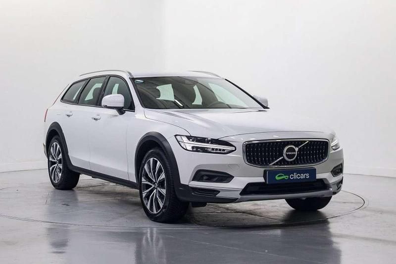 Usado Volvo V90 CC Pro 197 CV (144 kW) 2021 Blanco Familiar