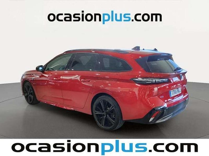 Usado Peugeot 308 SW GT 224 CV (164 kW) 2023 Rojo Familiar