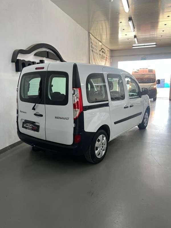 Usado Renault Kangoo 95 CV (69 kW) 2020 Blanco Monovolumen