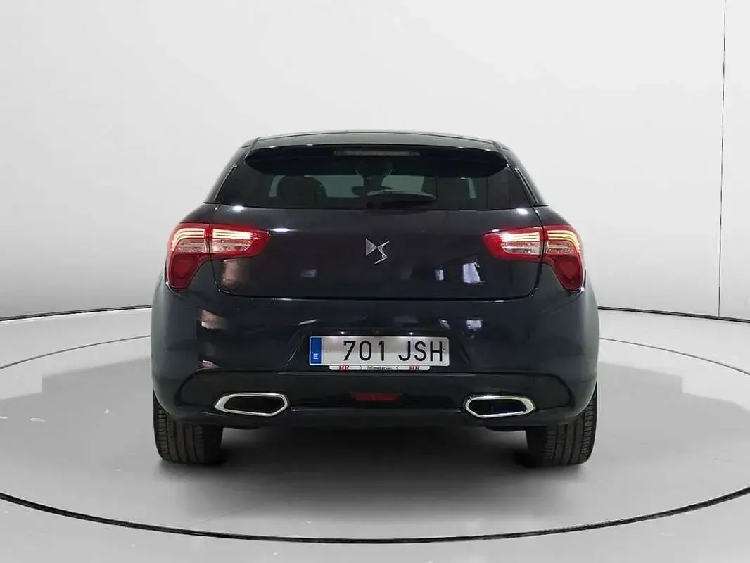 Usado DS Automobiles DS5 Style 120 CV (88 kW) 2016 Gris Utilitario