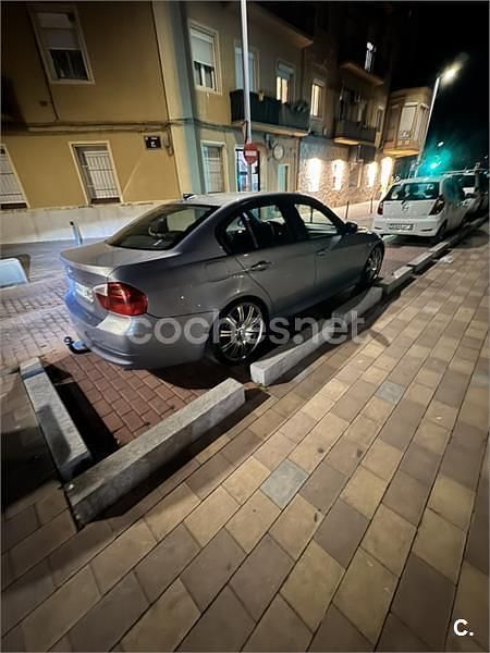 Usado BMW 320 163 CV (119 kW) 2005 Gris / plata Berlina