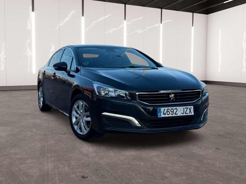Usado Peugeot 508 Allure 120 CV (88 kW) 2017 Negro Berlina