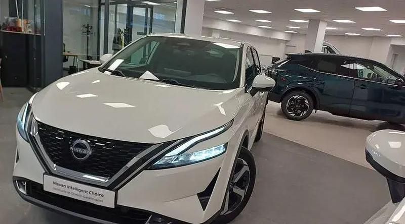 Usado Nissan Qashqai N-Connecta 158 CV (116 kW) 2023 Lunar white (perlada) SUV