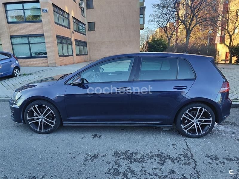 Usado VW Golf VII GTD 184 CV (135 kW) 2016 Azul Familiar