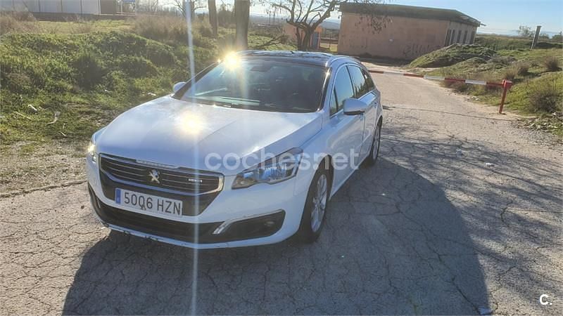 Usado Peugeot 508 SW Allure 150 CV (110 kW) 2014 Blanco Familiar