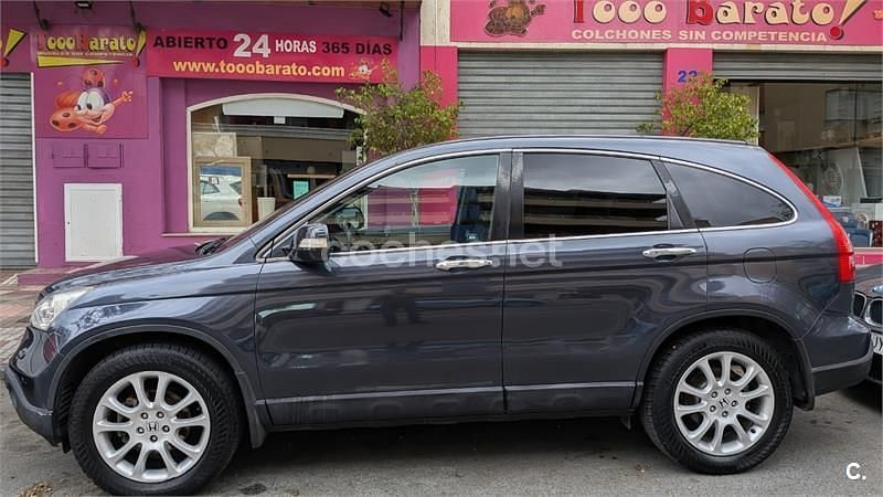 Usado Honda CR-V Innova 140 CV (102 kW) 2007 Gris / plata SUV