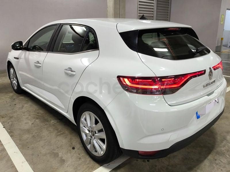 Usado Renault Mégane IV Business 115 CV (84 kW) 2021 Blanco Berlina