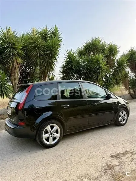 Usado Ford C-MAX Ghia 115 CV (84 kW) 2007 Negro Monovolumen
