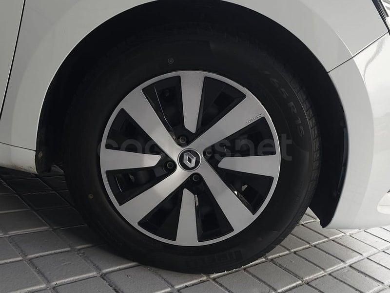 Usado Renault Clio V Evolution 100 CV (73 kW) 2023 Blanco Berlina