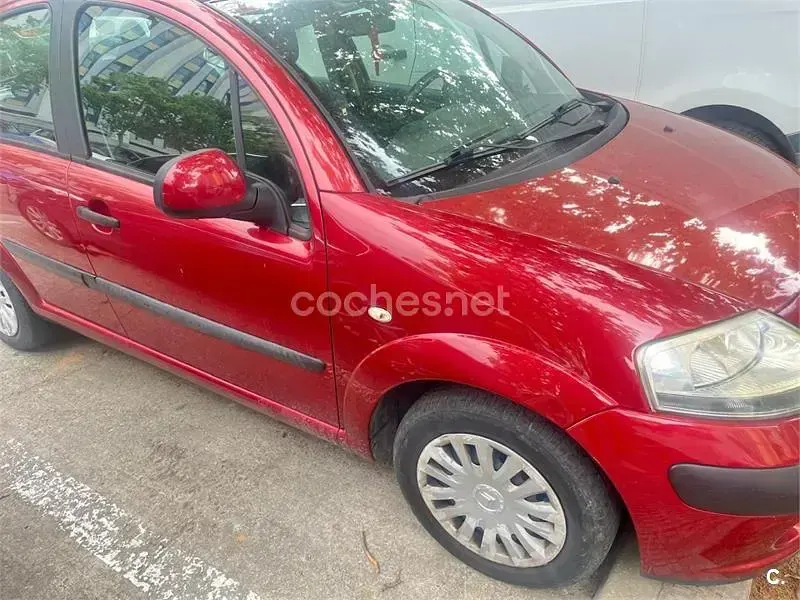 Usado Citroën C3 75 CV (55 kW) 2010 Rojo Berlina
