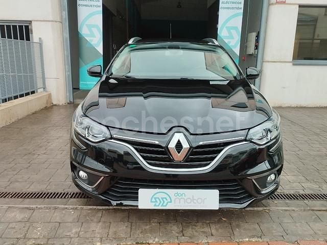 Usado Renault Mégane GrandTour Business 115 CV (84 kW) 2019 Negro Familiar