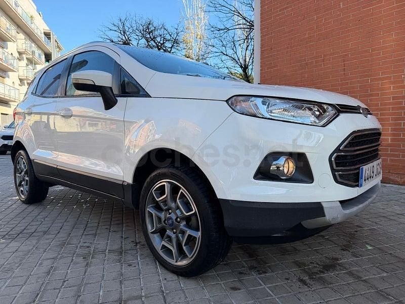 Usado Ford Ecosport 91 CV (66 kW) 2015 Blanco SUV