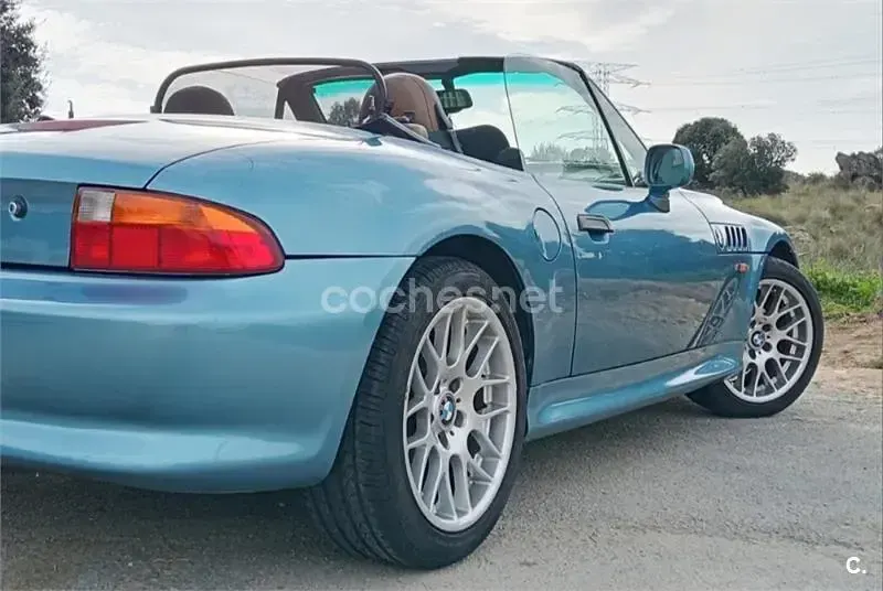 Usado BMW Z3 140 CV (102 kW) 1996 Azul Descapotable