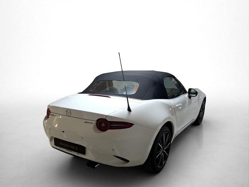 Blanco Usado 2025 Mazda MX5 Exclusive-Line Descapotable | 34.500 € (Precio justo) - Imagen 1/4