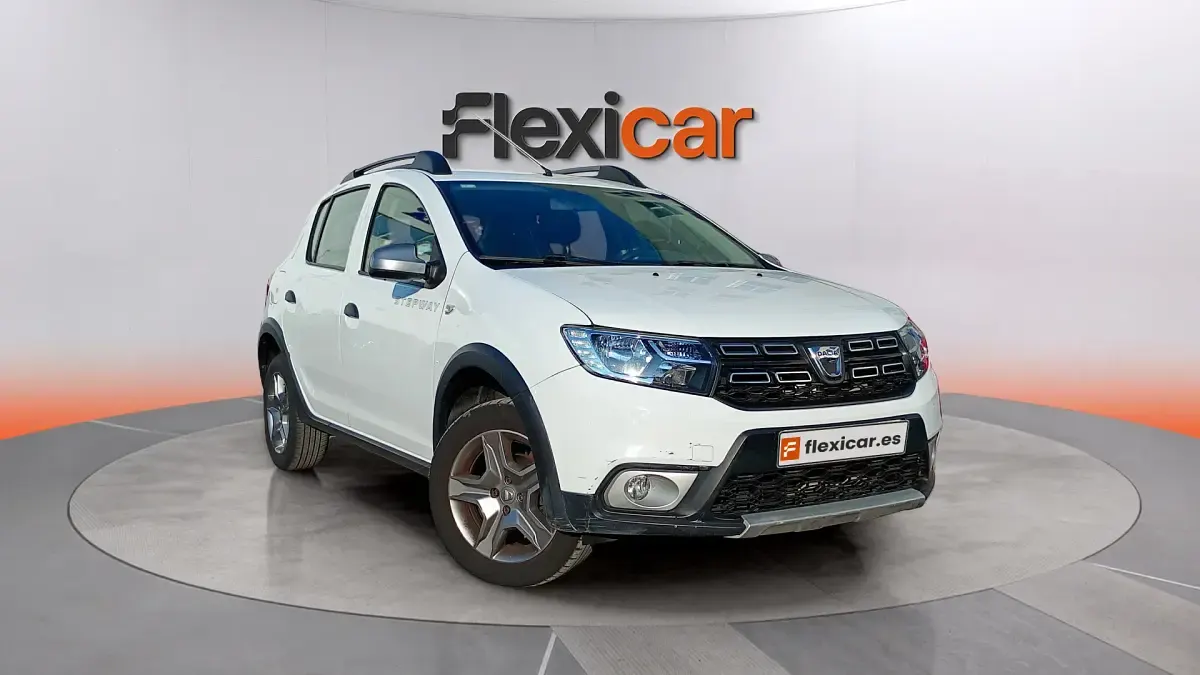 Usado Dacia Sandero Comfort 90 CV (66 kW) 2019 Berlina